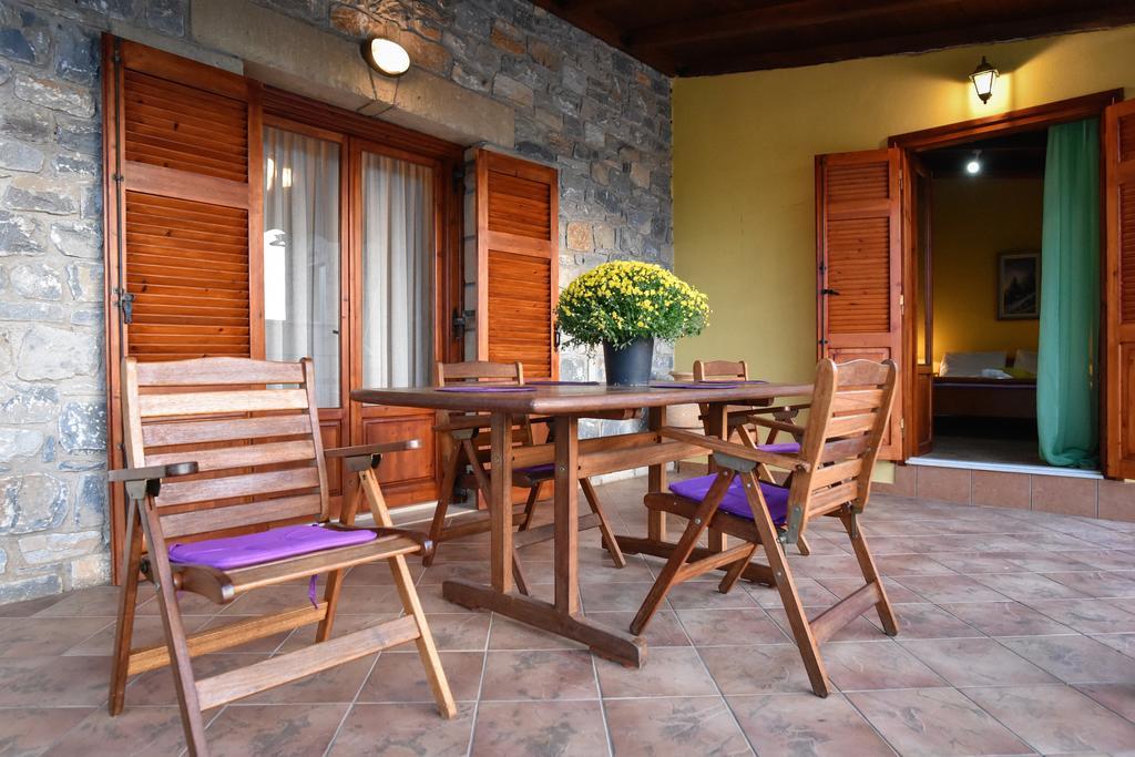 Villa Onar A Stone House With Amazing View Stoupa Exterior photo