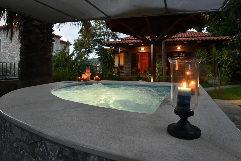 Villa Onar A Stone House With Amazing View Stoupa Exterior photo