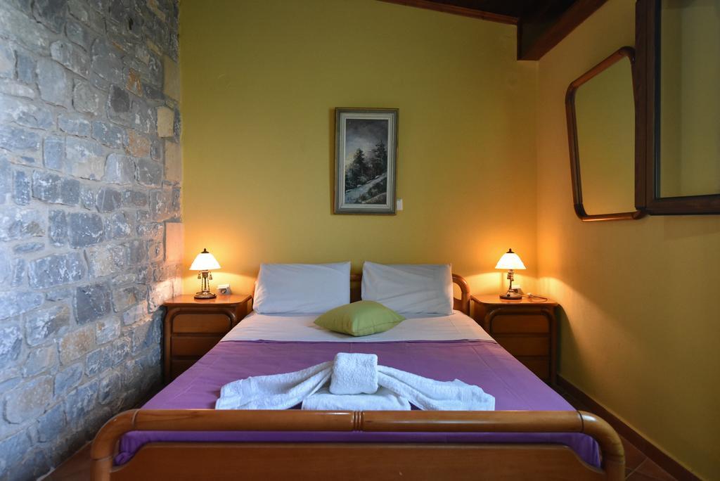Villa Onar A Stone House With Amazing View Stoupa Exterior photo