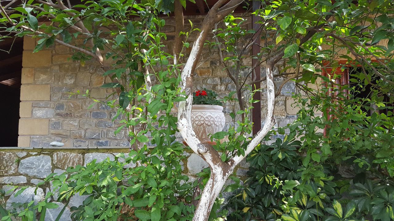 Villa Onar A Stone House With Amazing View Stoupa Exterior photo